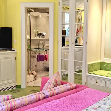 Boutique Am (adults Only)