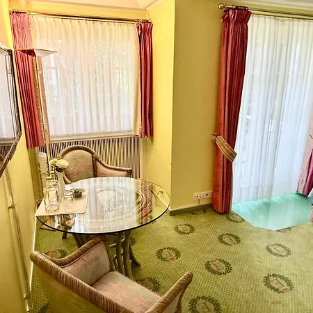 Boutique Am (adults Only)